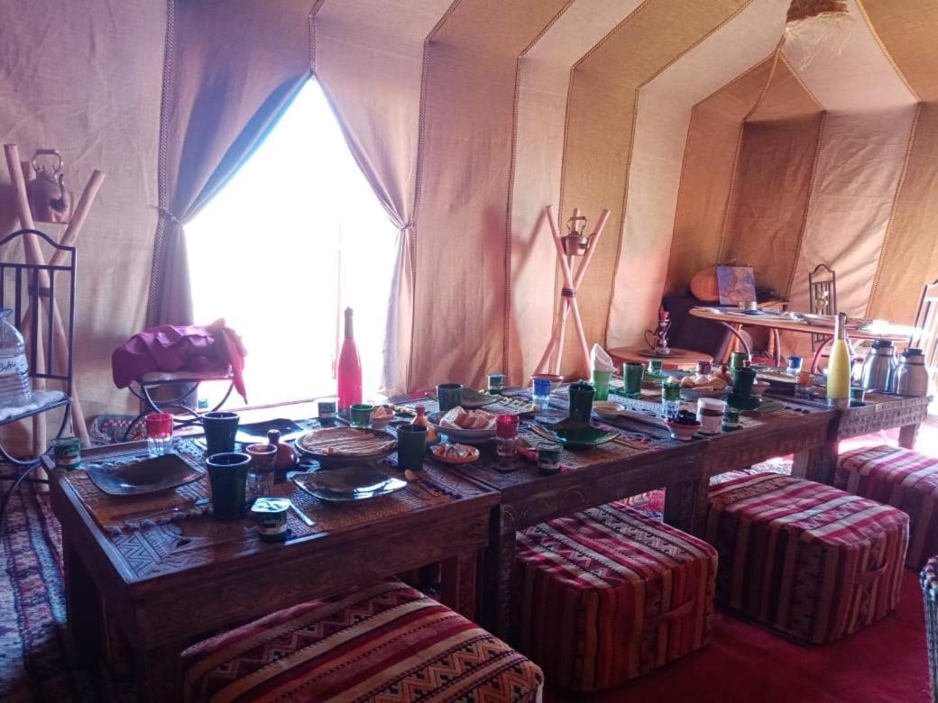 Majorelle Desert Camp Zagora Buitenkant foto